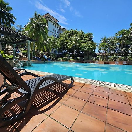 Good2Stay Apartment 6-8Pax L 3R2B L 2 Parking L Coway Water L Unifi I Swimming Pool Malacca Exterior foto